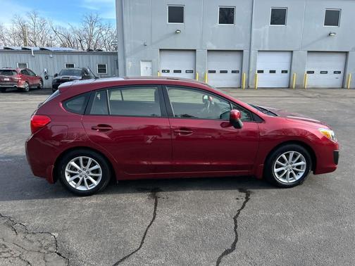 2014 Subaru Impreza 2.0i Premium