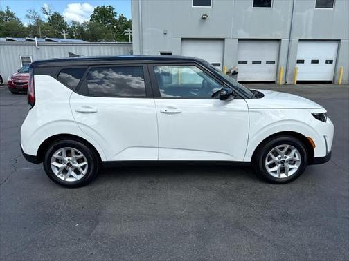 2024 Kia Soul S