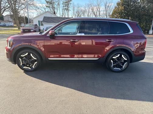 2023 Kia Telluride S