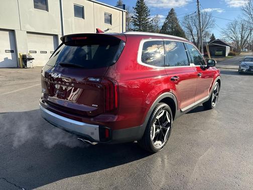 2023 Kia Telluride S