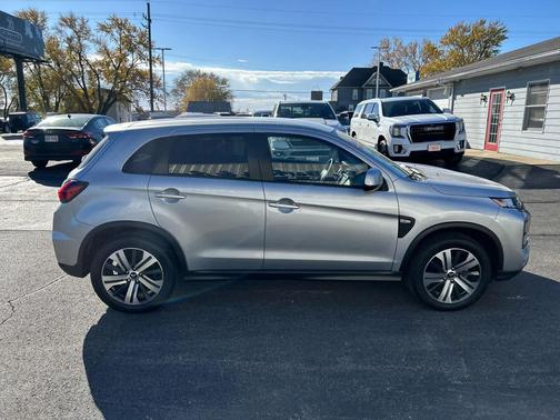2024 Mitsubishi Outlander Sport 2.0 ES