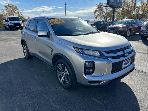 2024 Mitsubishi Outlander Sport 2.0 ES