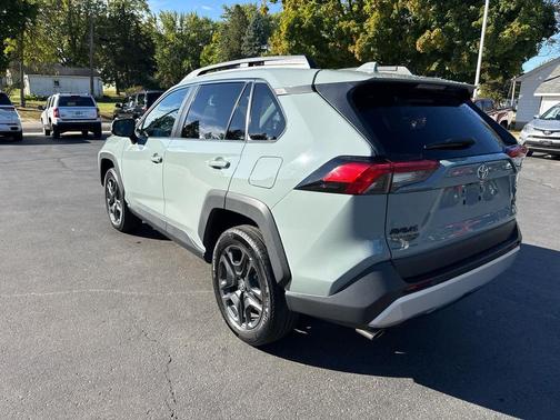 2023 Toyota RAV4 Adventure