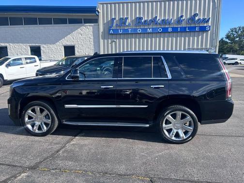2019 Cadillac Escalade Luxury