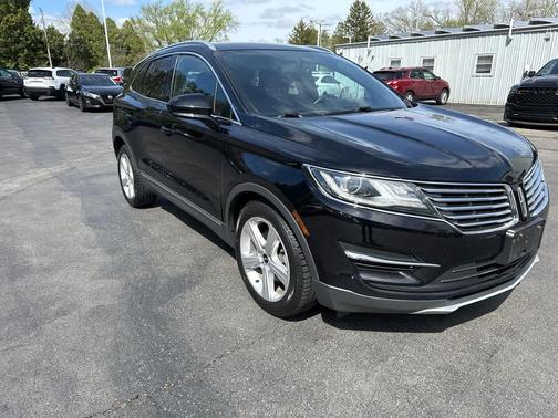 Black Velvet 2017 Lincoln MKC Premiere