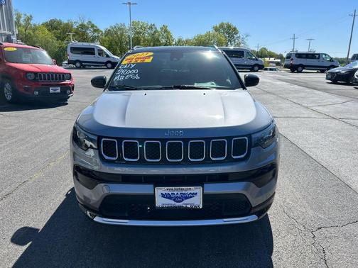 Billet Silver Metallic Clearcoat 2023 Jeep Compass Limited