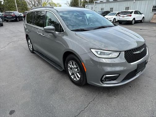 2021 Chrysler Pacifica Touring
