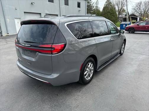 2021 Chrysler Pacifica Touring