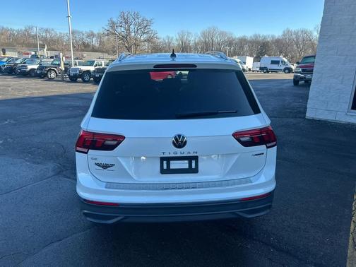 2023 Volkswagen Tiguan 2.0T SE 4MOTION