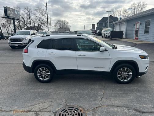 2021 Jeep Cherokee Latitude Lux