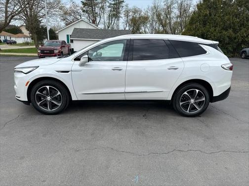 2022 Buick Enclave AWD Essence