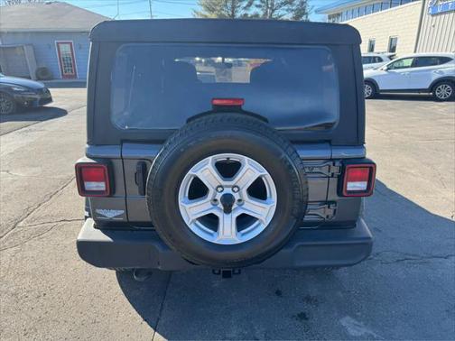 2022 Jeep Wrangler Unlimited Sport