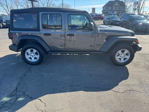 2022 Jeep Wrangler Unlimited Sport