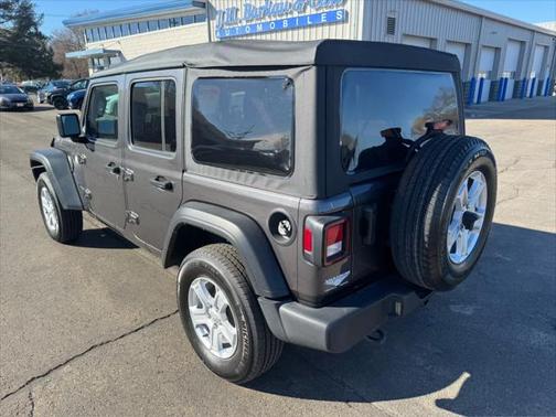 2022 Jeep Wrangler Unlimited Sport