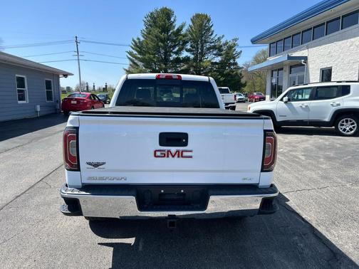 Summit White 2018 GMC Sierra 1500 SLT