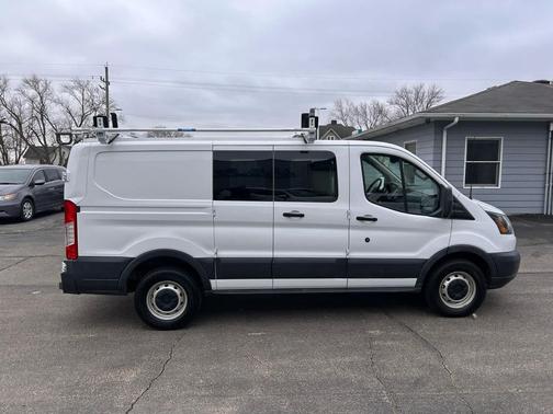 2015 Ford Transit-250 Base