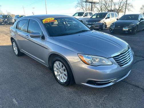 2013 Chrysler 200 Touring