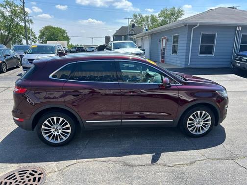 Burgundy Velvet Metallic Tinted Clearcoat 2017 Lincoln MKC Reserve
