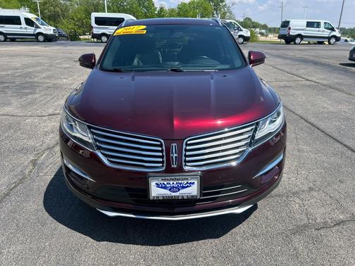 Burgundy Velvet Metallic Tinted Clearcoat 2017 Lincoln MKC Reserve