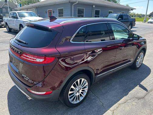 Burgundy Velvet Metallic Tinted Clearcoat 2017 Lincoln MKC Reserve