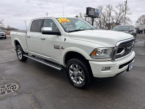 2018 RAM 2500 Limited Crew Cab 4x4 6'4' Box