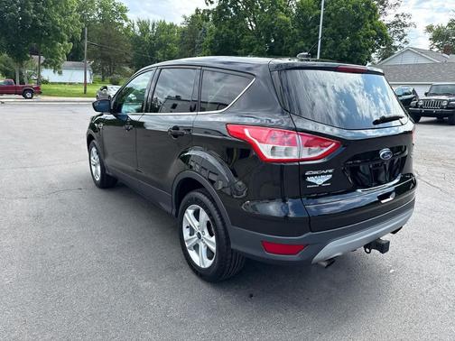 Shadow Black 2016 Ford Escape SE