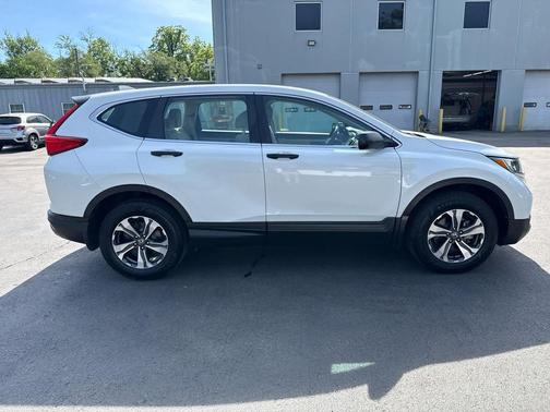 Platinum White Pearl 2019 Honda CR-V LX