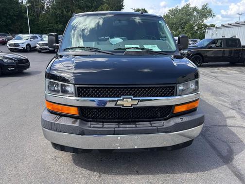Black 2017 Chevrolet Express 3500 LT