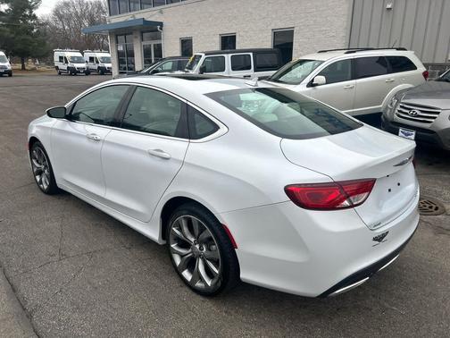2015 Chrysler 200 C