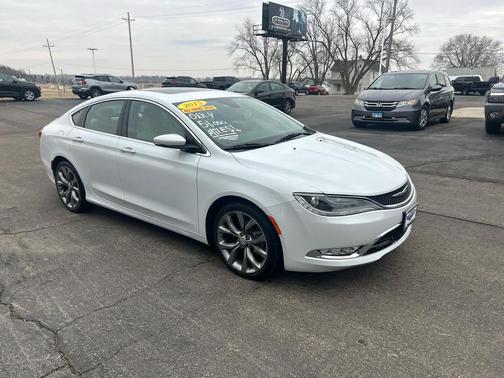 2015 Chrysler 200 C