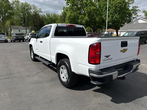 Summit White 2018 Chevrolet Colorado WT