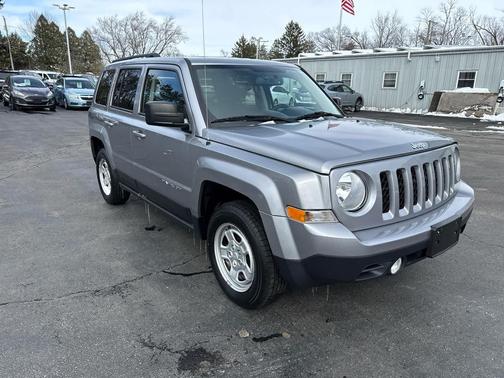 2016 Jeep Patriot Sport