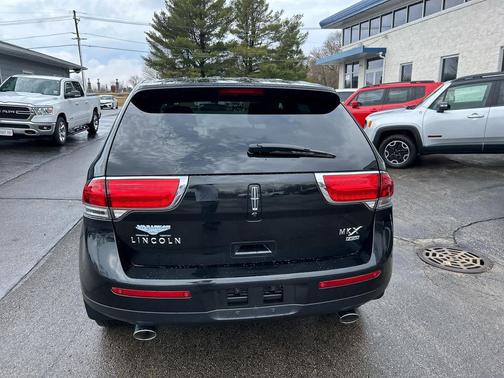 2013 Lincoln MKX Base