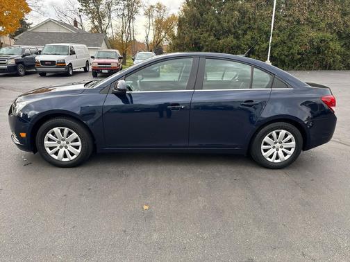 2011 Chevrolet Cruze LT