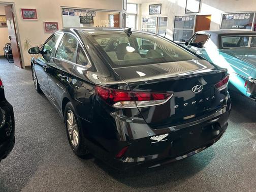 2018 Hyundai SONATA ECO