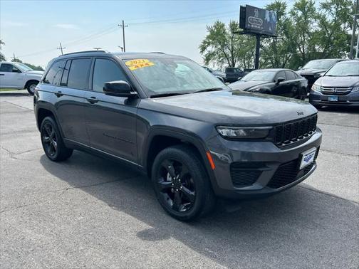 2023 Jeep Grand Cherokee Altitude
