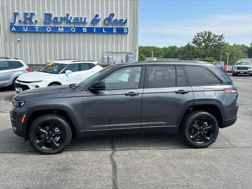 2023 Jeep Grand Cherokee Altitude