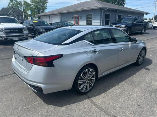 2023 Nissan Altima 2.5 SL