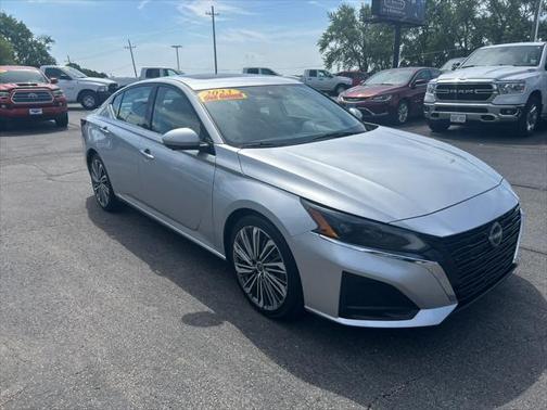 2023 Nissan Altima 2.5 SL