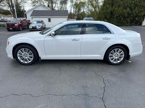 2012 Chrysler 300 Limited