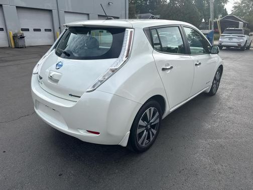 2017 Nissan Leaf SV
