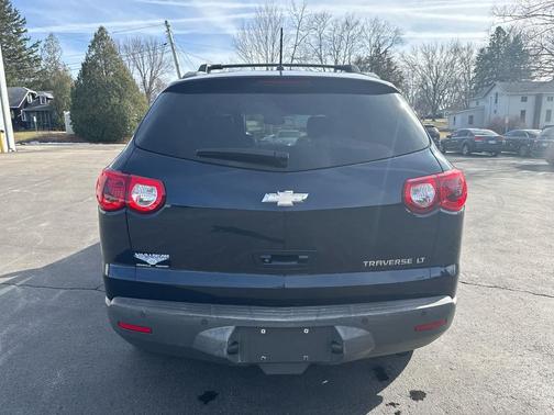 2011 Chevrolet Traverse 2LT