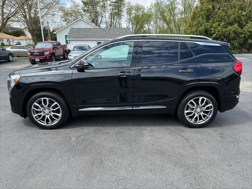 2022 GMC Terrain Denali