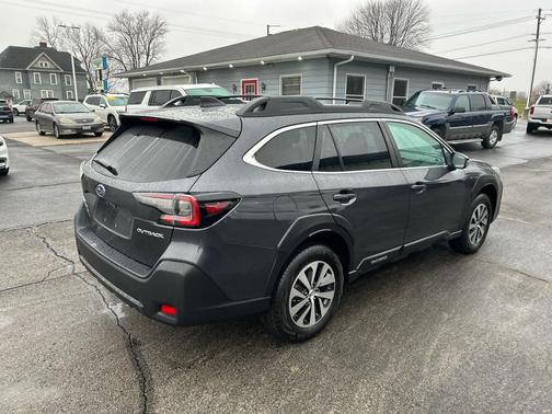 2024 Subaru Outback Premium