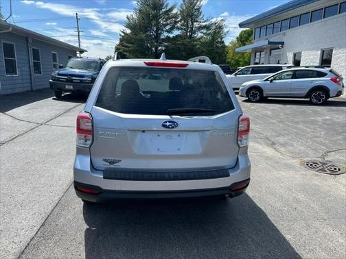 2018 Subaru Forester 2.5i