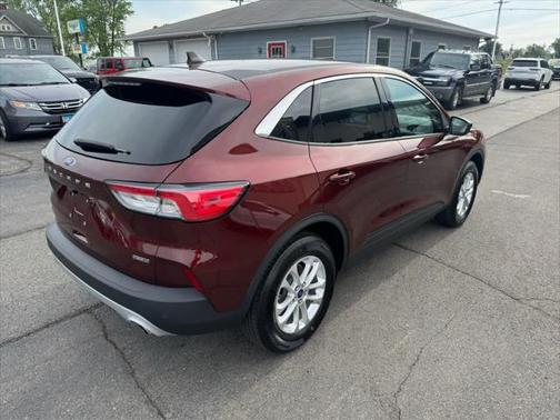 2021 Ford Escape SE
