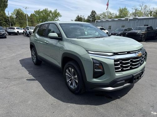 Cacti Green 2026 Chevrolet Equinox 1LT