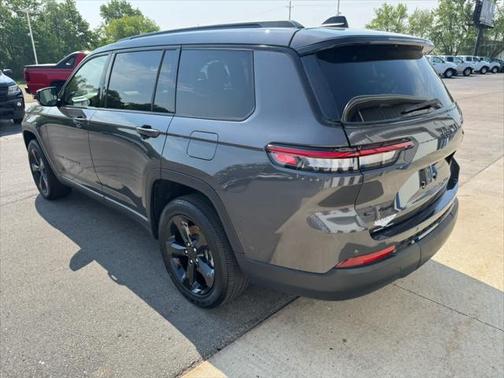 2022 Jeep Grand Cherokee L Altitude
