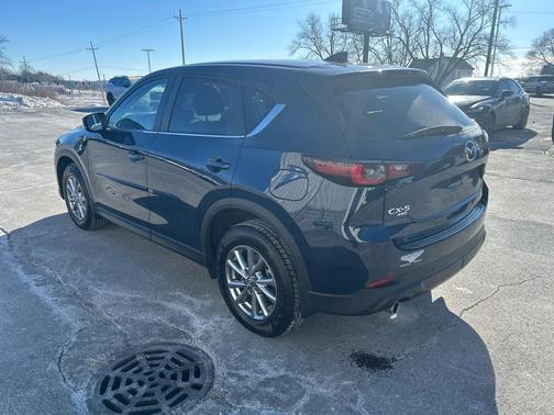 2022 Mazda CX-5 2.5 S Preferred Package