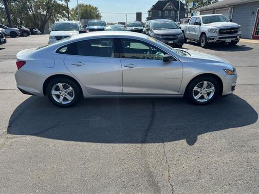 2021 Chevrolet Malibu 1LS